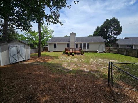 Single Family Residence in Hope Mills NC 5707 La Costa Drive 28.jpg