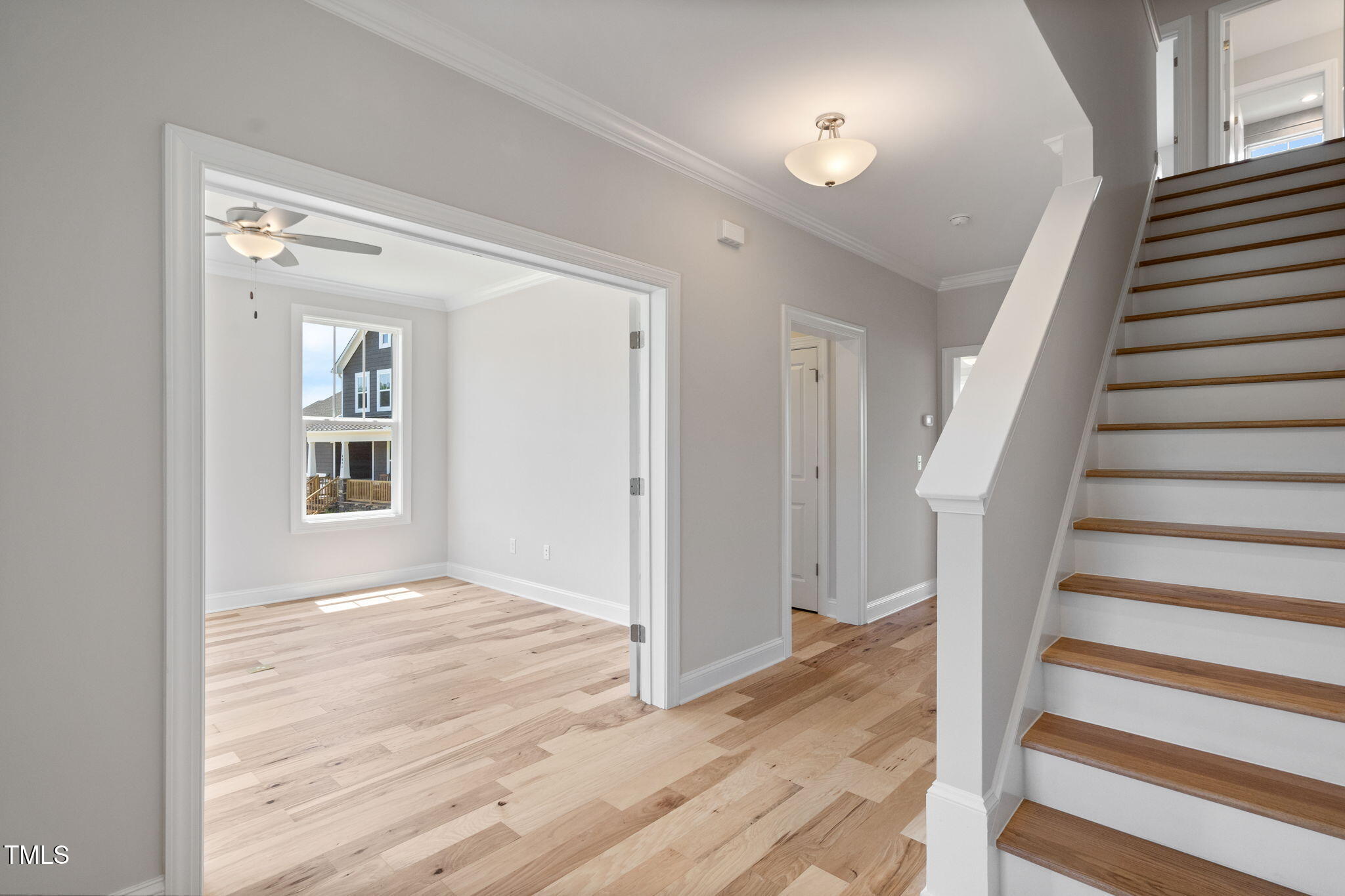 4896 Grosbeak Court