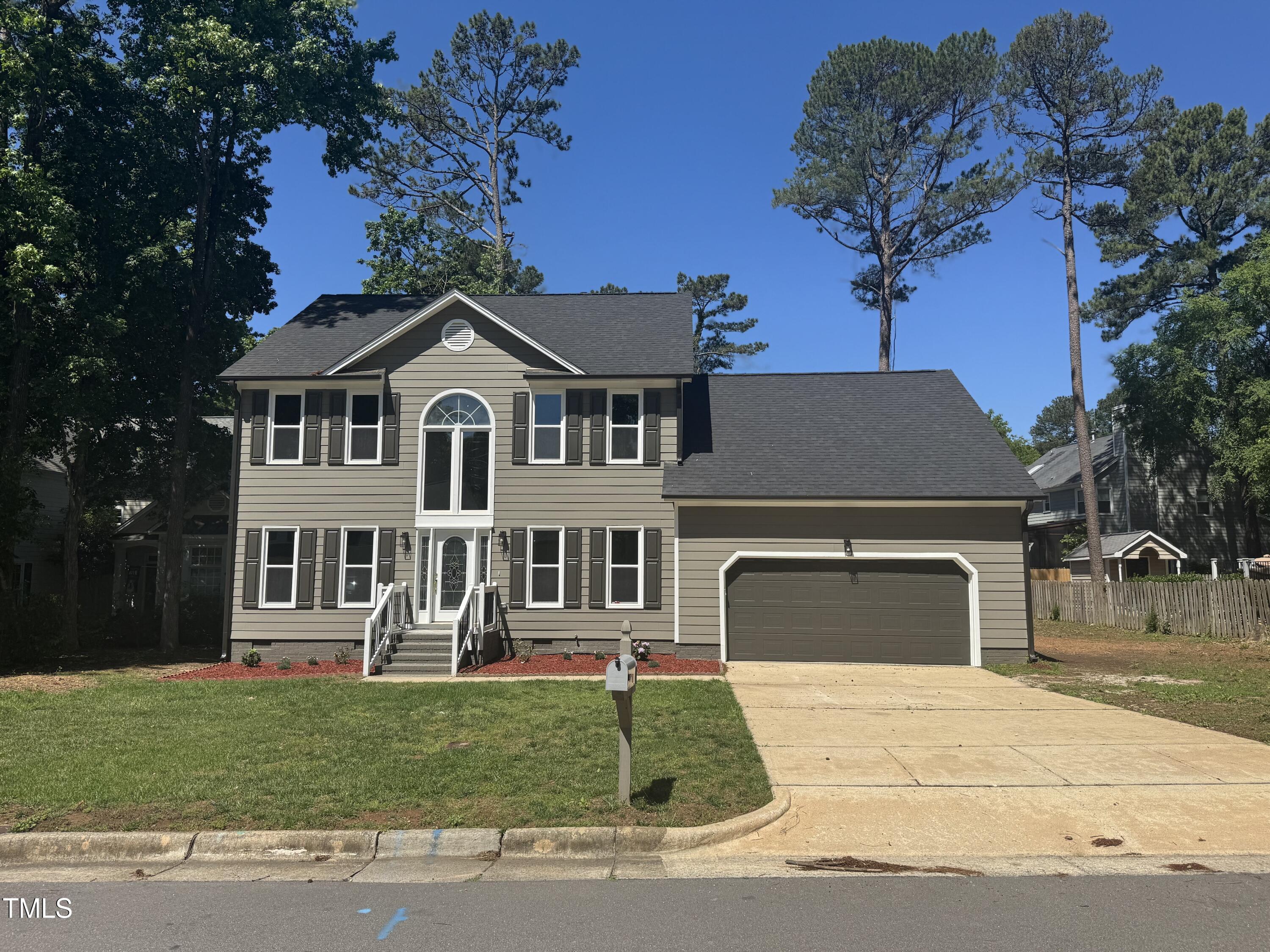 9013 Tenderfoot Trail