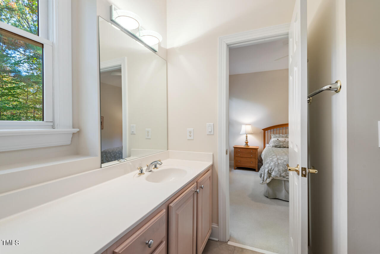 Durham, North Carolina 27712, United States, 3 Bedrooms Bedrooms, ,4 BathroomsBathrooms,Residential,Pending,5770