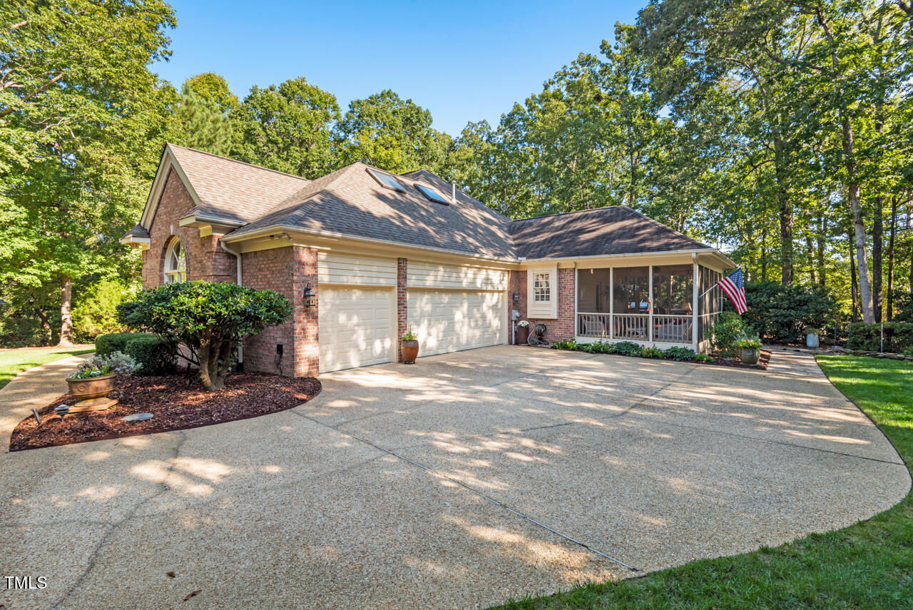 Durham, North Carolina 27712, United States, 3 Bedrooms Bedrooms, ,4 BathroomsBathrooms,Residential,Pending,5770