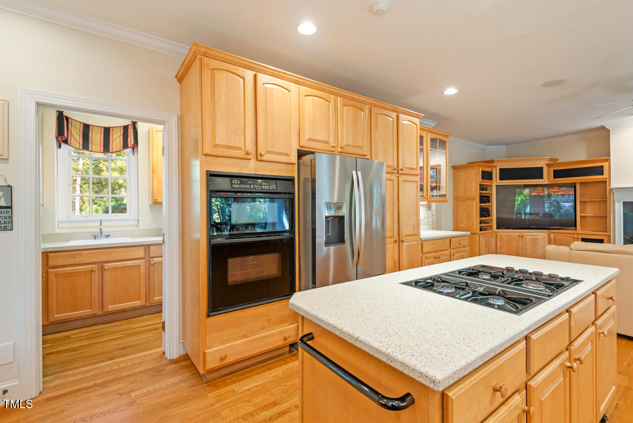 Durham, North Carolina 27712, United States, 3 Bedrooms Bedrooms, ,4 BathroomsBathrooms,Residential,Pending,5770