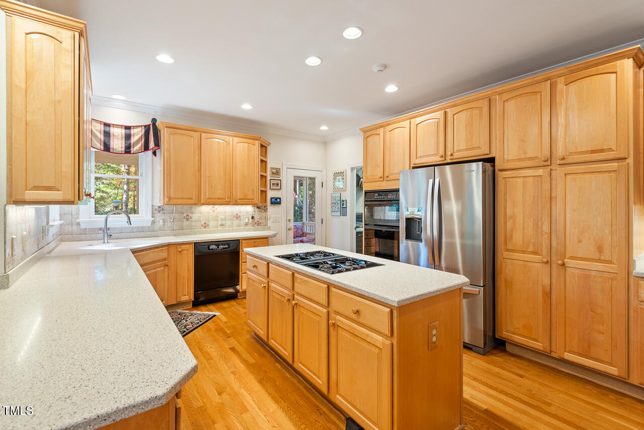 Durham, North Carolina 27712, United States, 3 Bedrooms Bedrooms, ,4 BathroomsBathrooms,Residential,Pending,5770