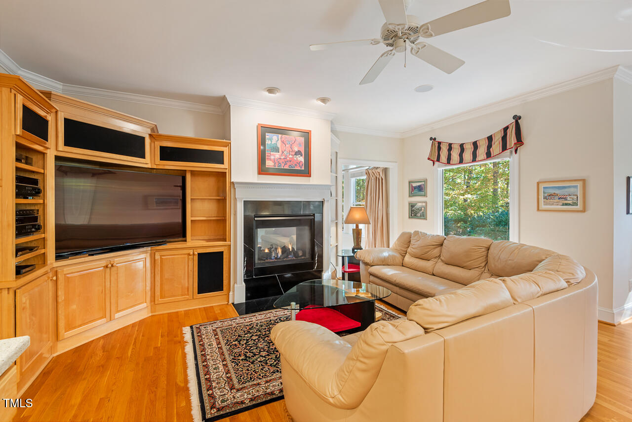 Durham, North Carolina 27712, United States, 3 Bedrooms Bedrooms, ,4 BathroomsBathrooms,Residential,Pending,5770