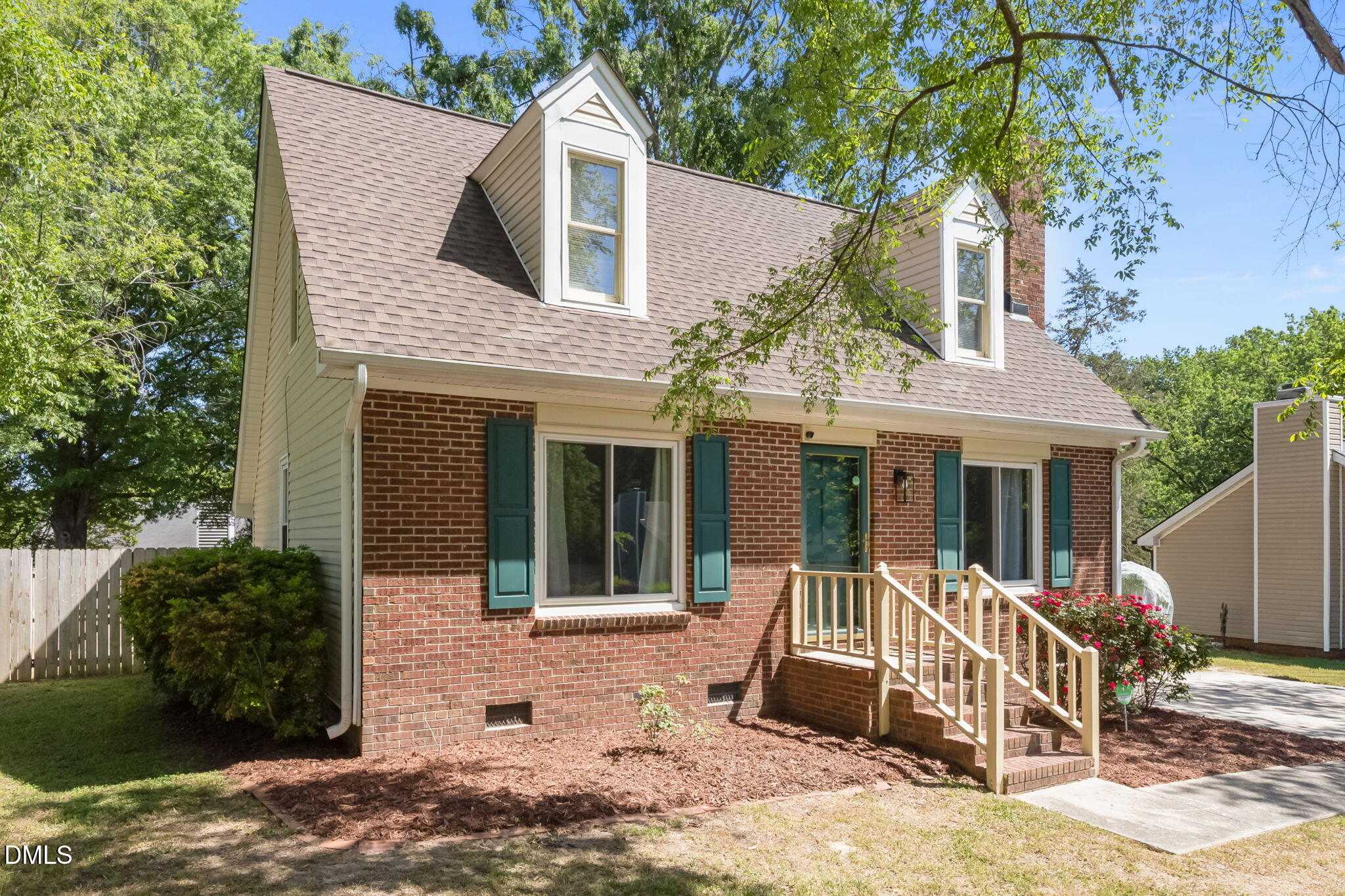 1305 Shakentown Street