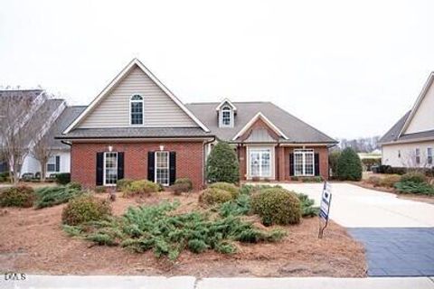 128 Crescent Drive Dunn NC 28334