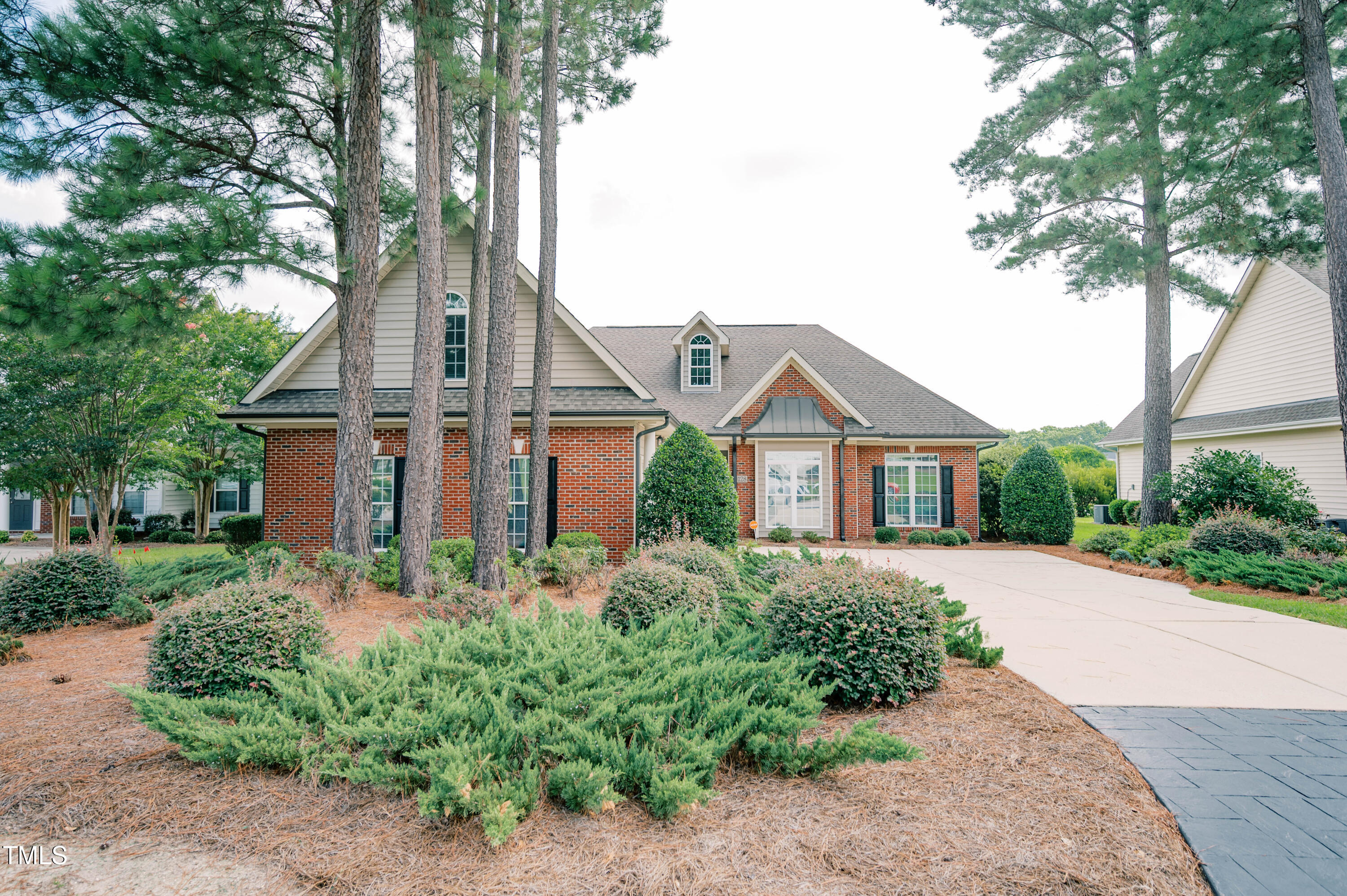 128 Crescent Drive