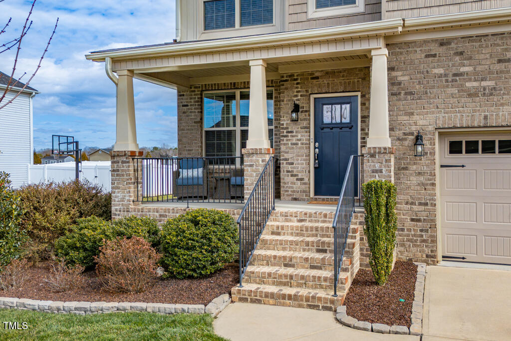 319 Brinkley Circle