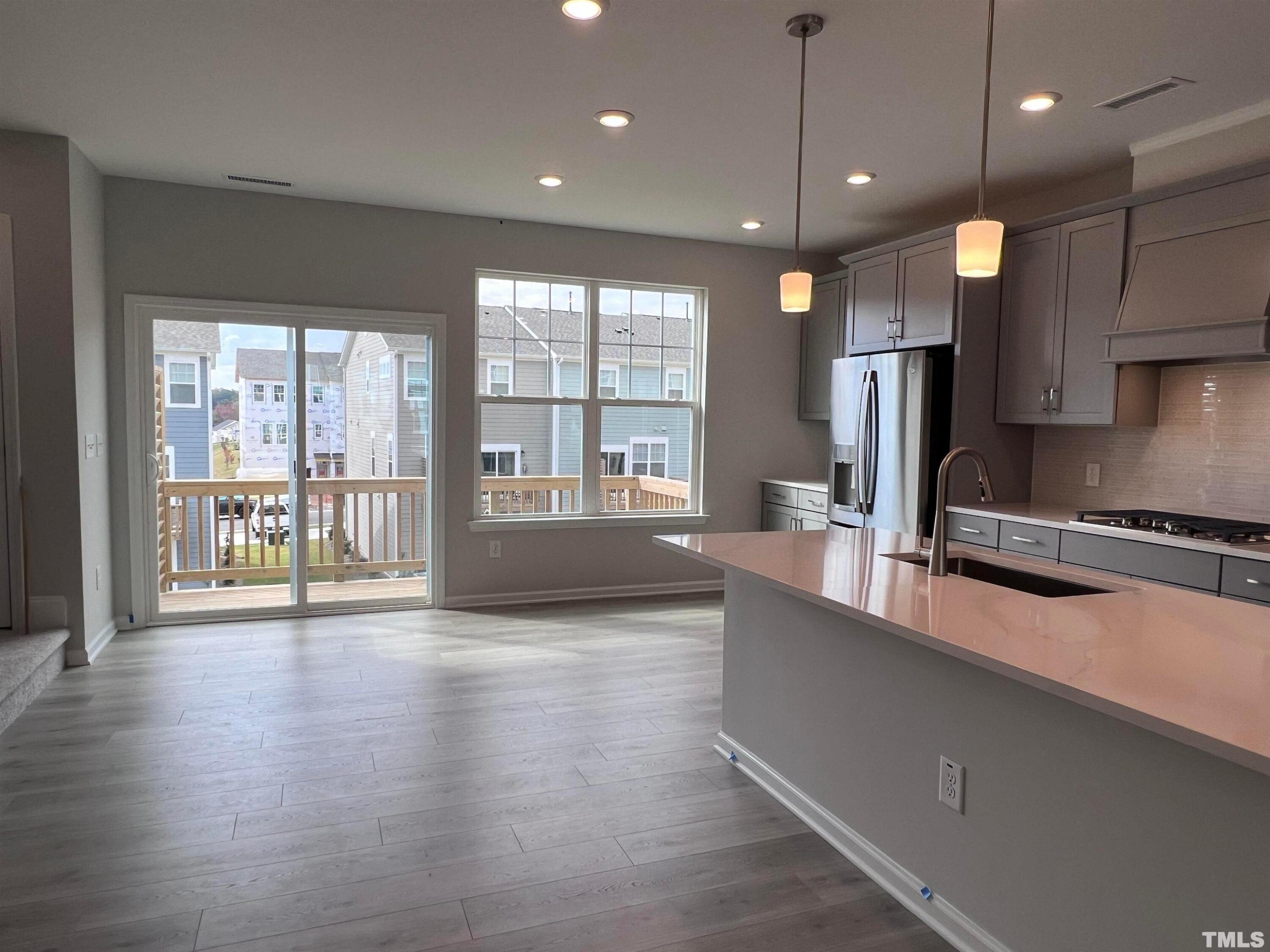 2809 Austin Falls Station