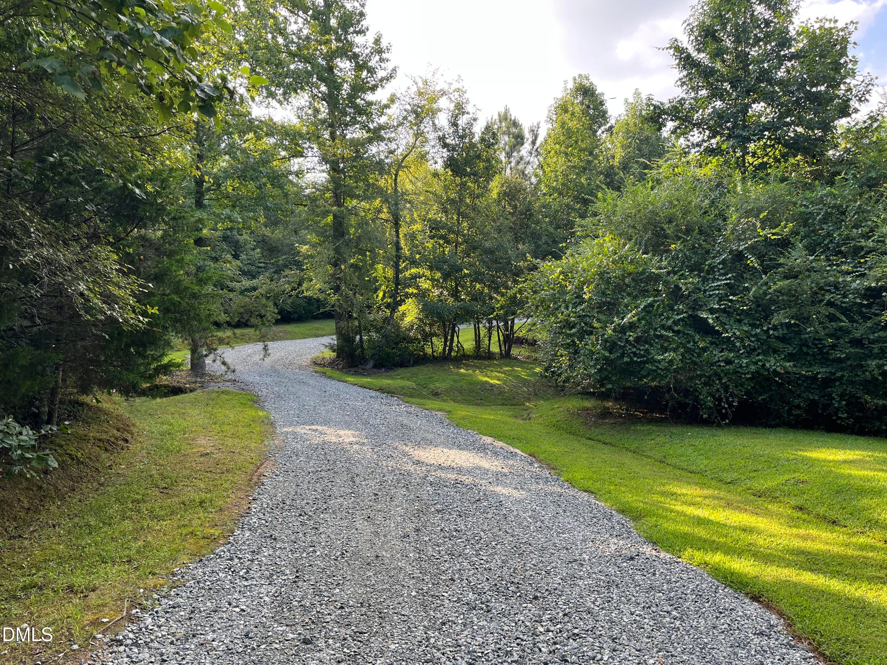 3953 Paylor Road