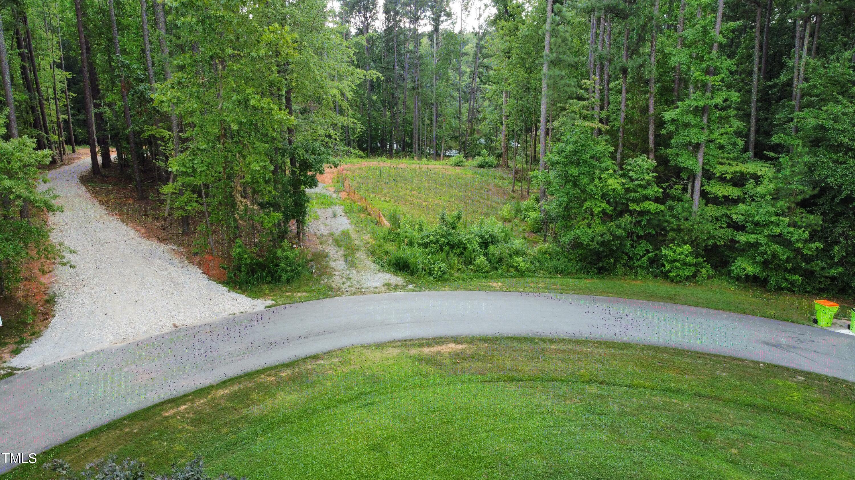 18 Stonecrop Circle