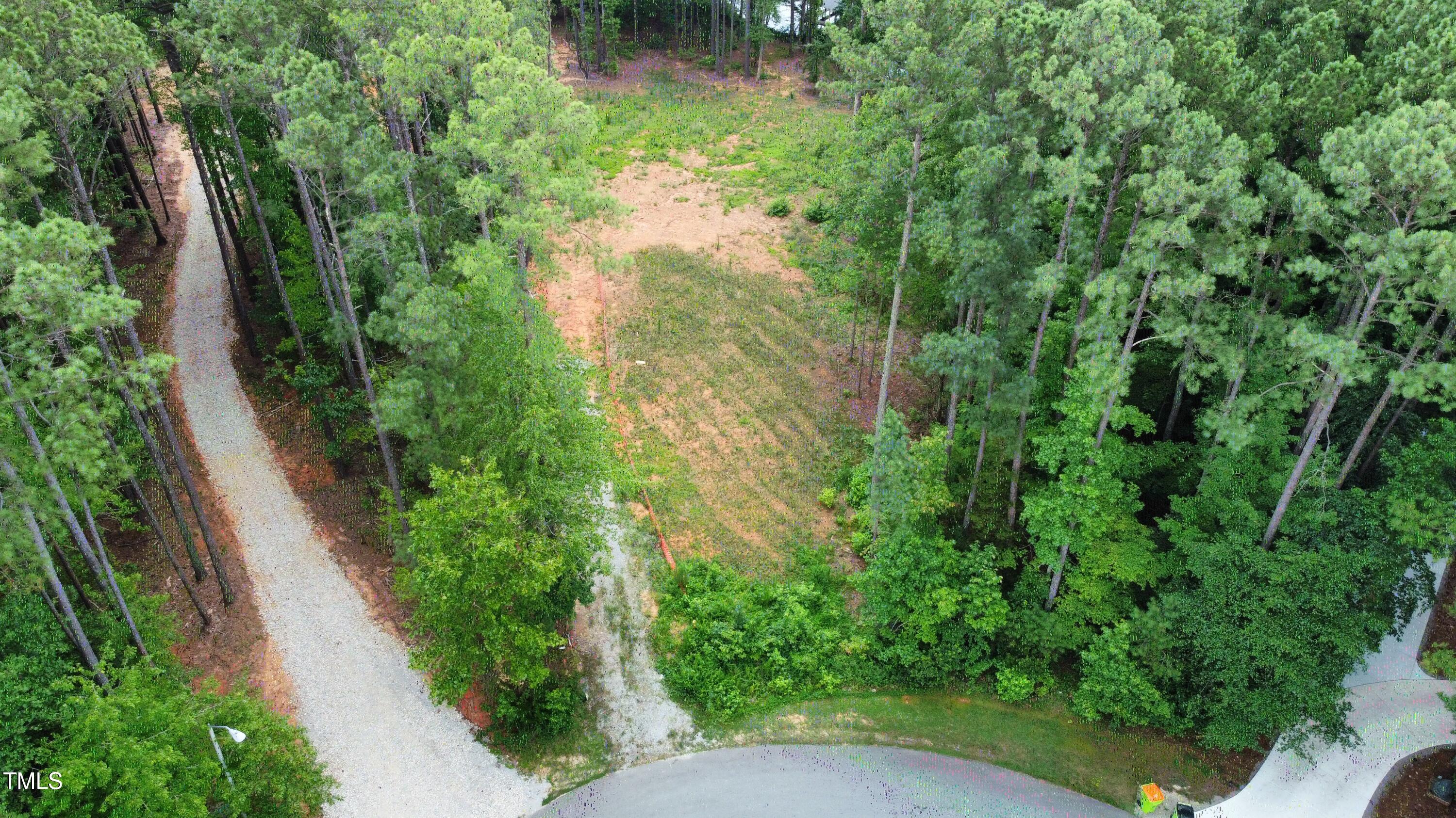 18 Stonecrop Circle