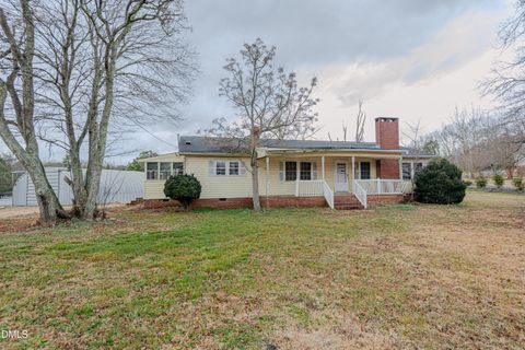 4443 Mebane Oaks Road Mebane NC 27302