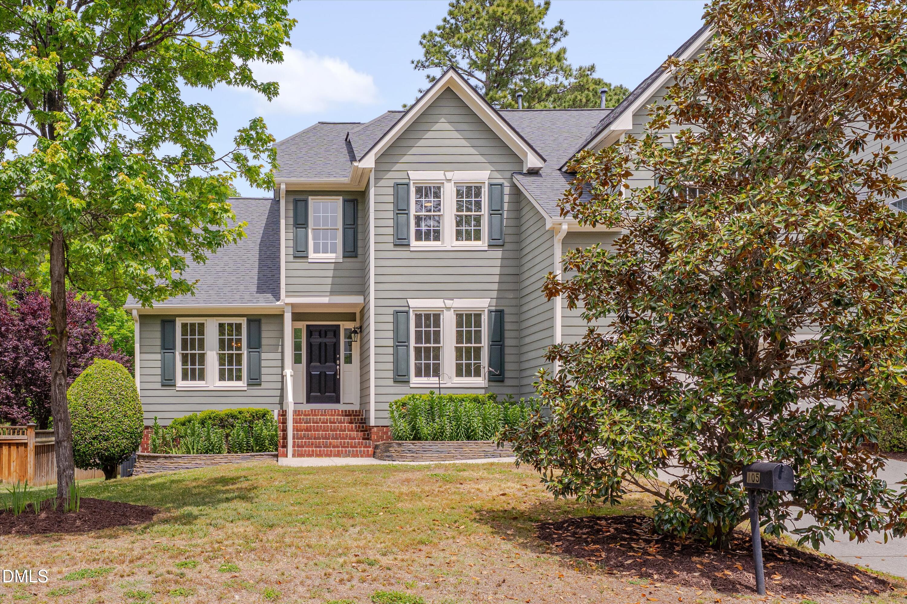 105 Strangford Lane