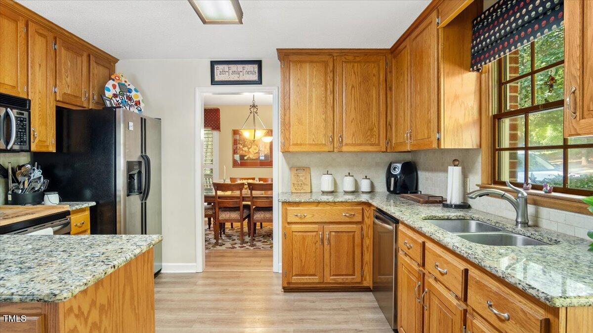 4137 Grey Fox Court