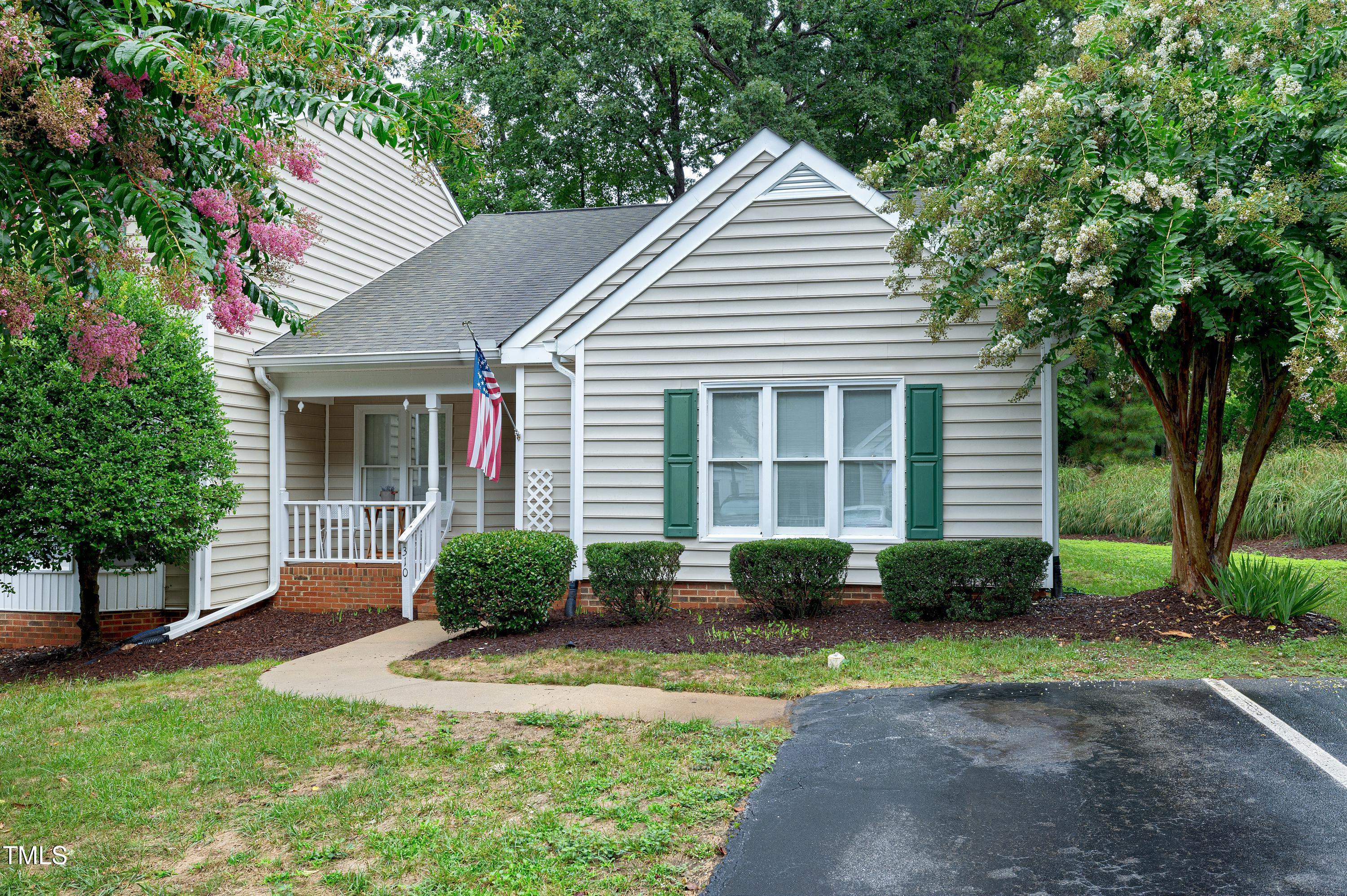 310 Riverwalk Circle