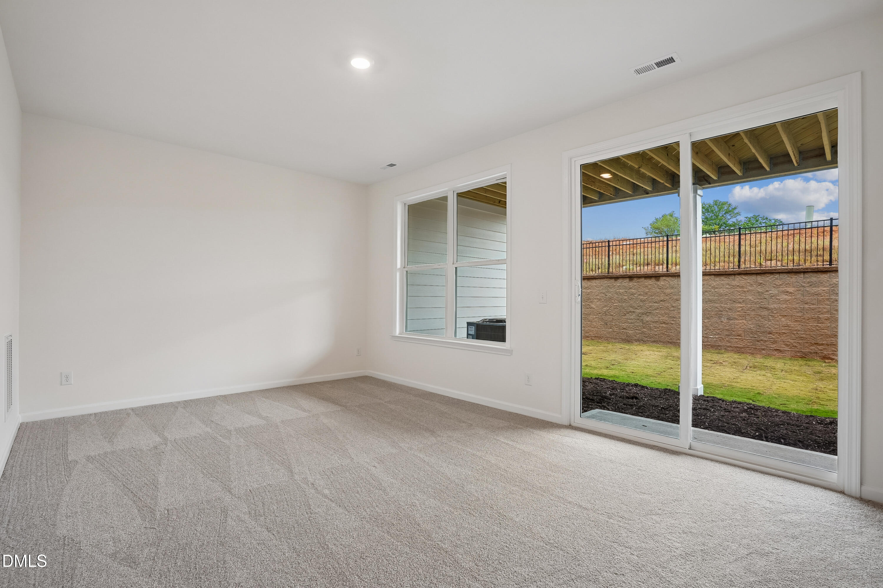 13 E Tiger Lily Trail 53