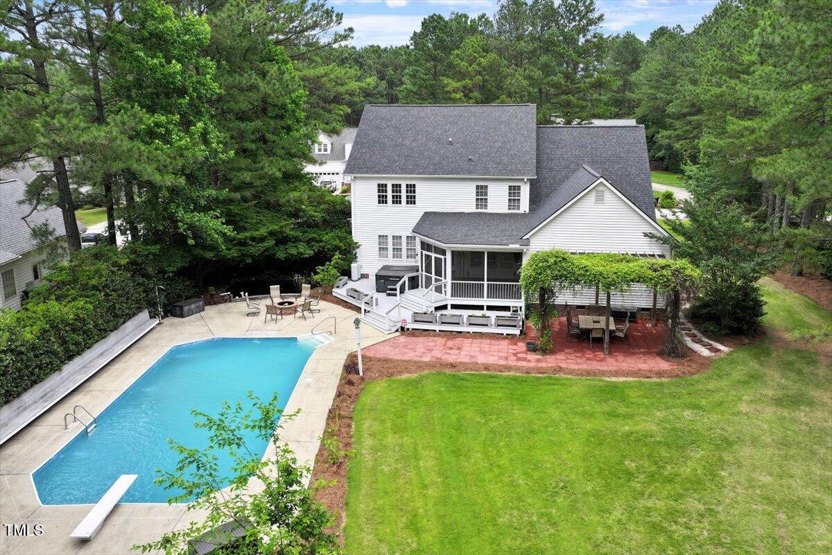 1817 Foxbrook Drive