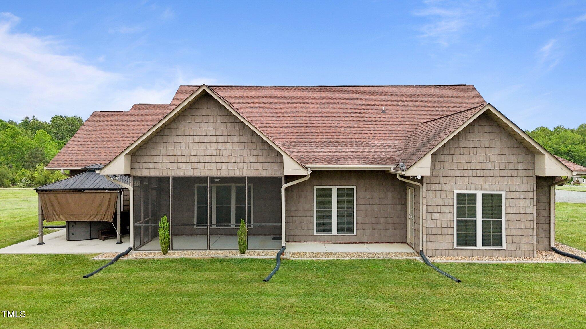 3465 Covington Trail