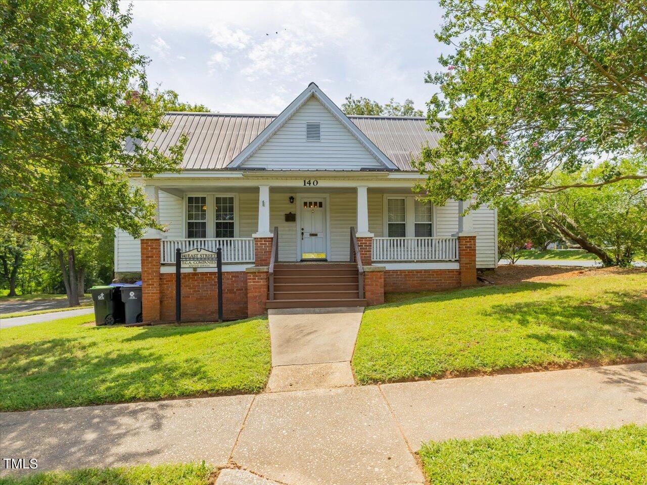 140 & 148 East Street