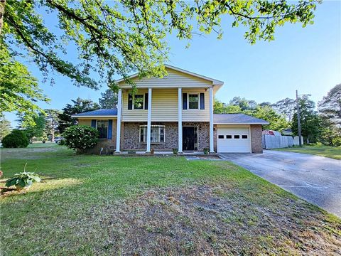 6261 Stoney Point Loop Fayetteville NC 28306