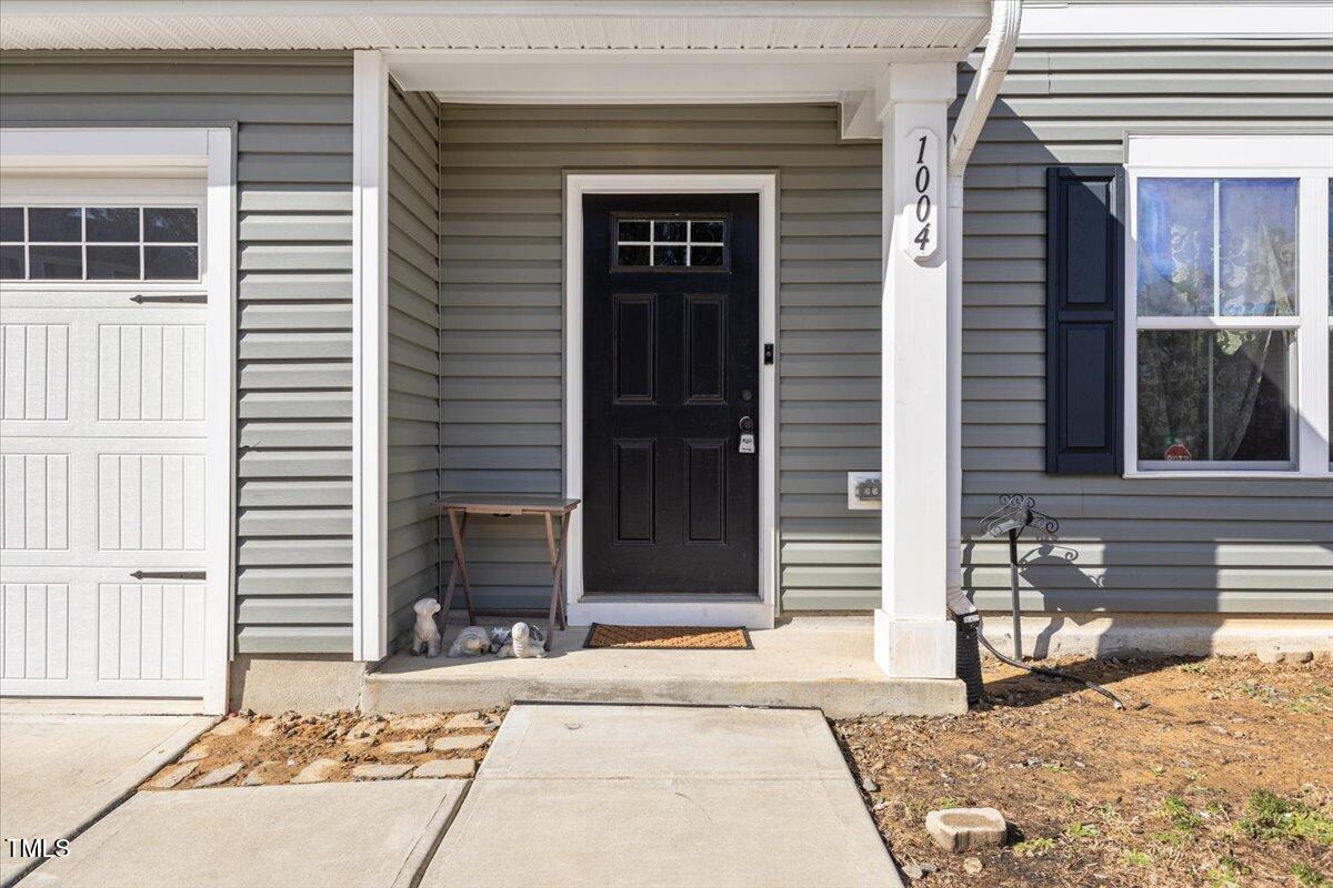 1004 Bridgewater Drive