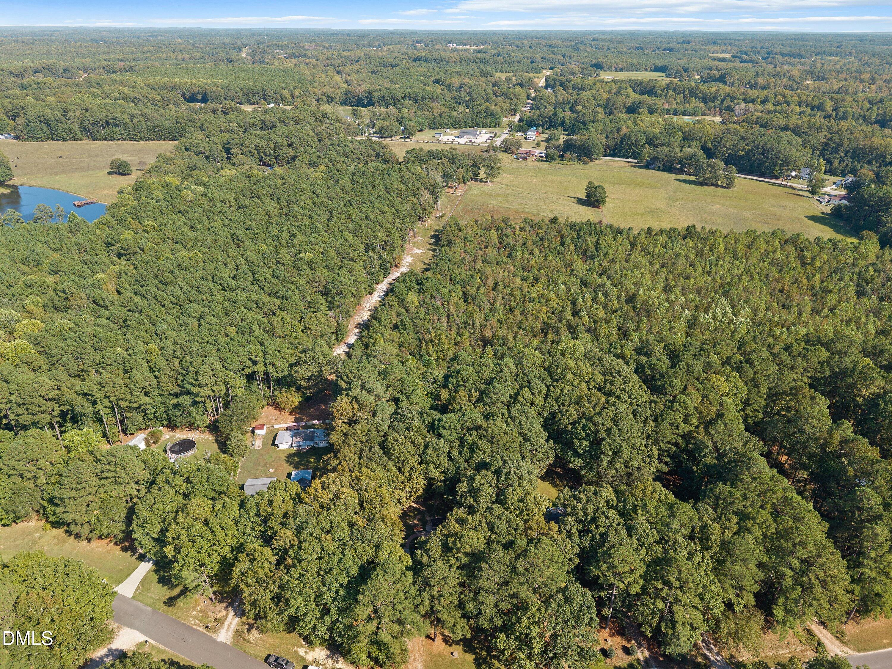 1122 Country Club Lane