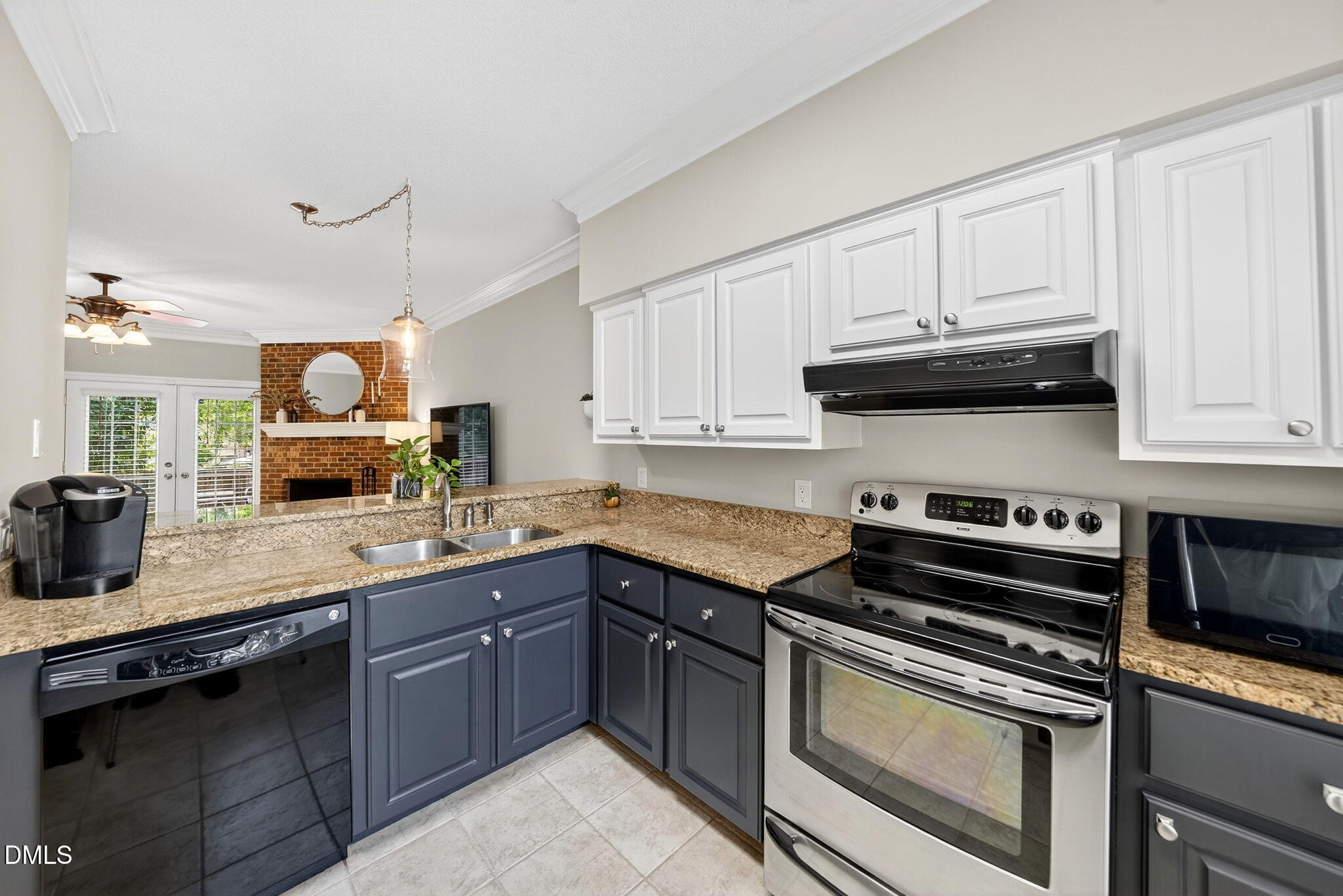 1404 Governors Court