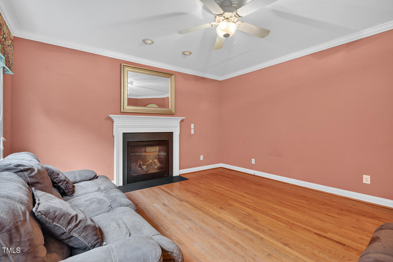 Durham, North Carolina 27712, United States, 4 Bedrooms Bedrooms, ,3 BathroomsBathrooms,Residential,Active,183458