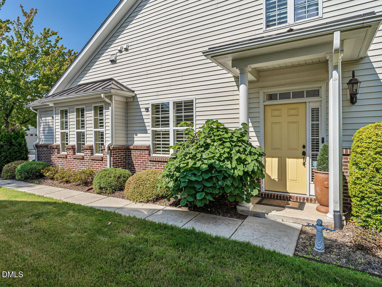 8211 Yaxley Hall Drive