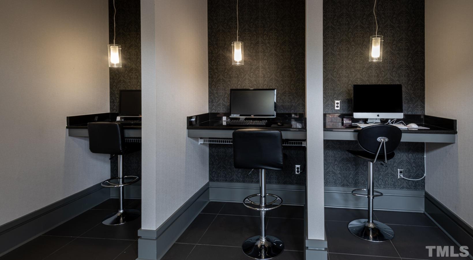 Chapel Hill, North Carolina 27514, United States, 1 Bedroom Bedrooms, ,1 BathroomBathrooms,Residential,Active,43396