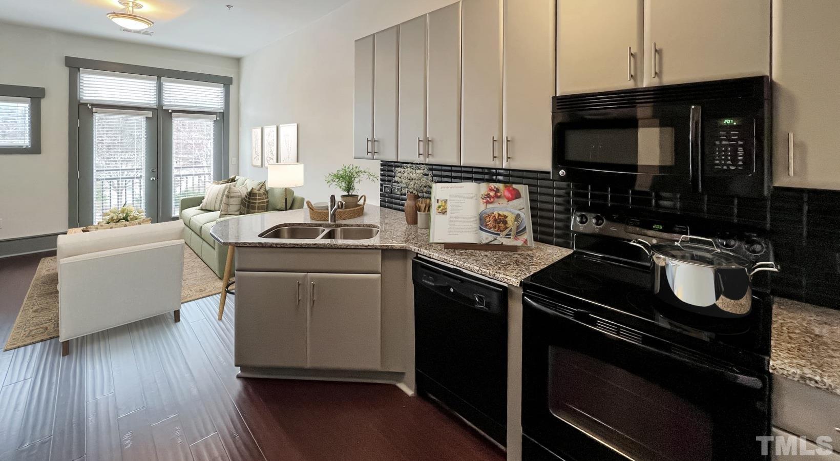 Chapel Hill, North Carolina 27514, United States, 1 Bedroom Bedrooms, ,1 BathroomBathrooms,Residential,Active,43396