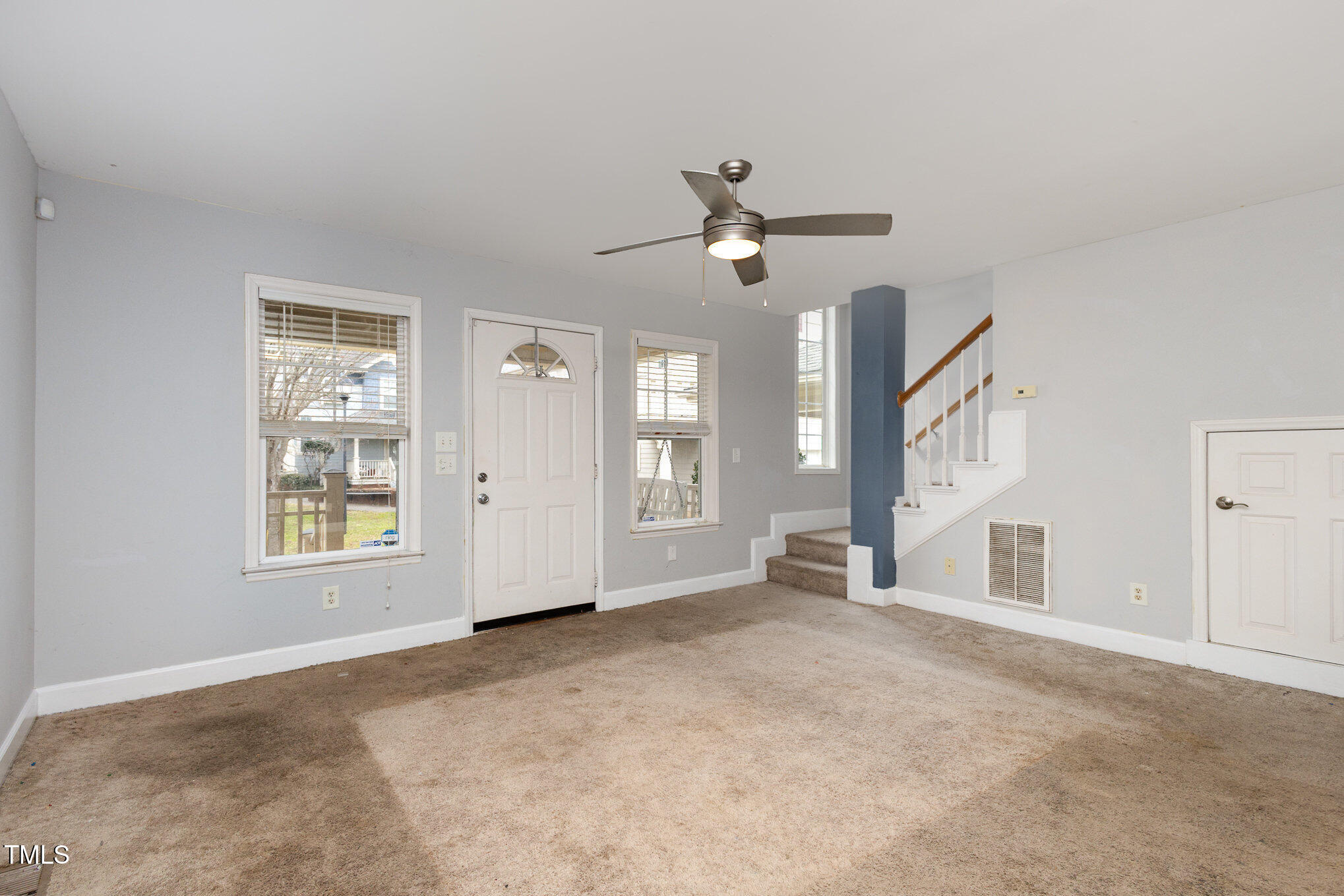 521 Eastway Avenue Apt B