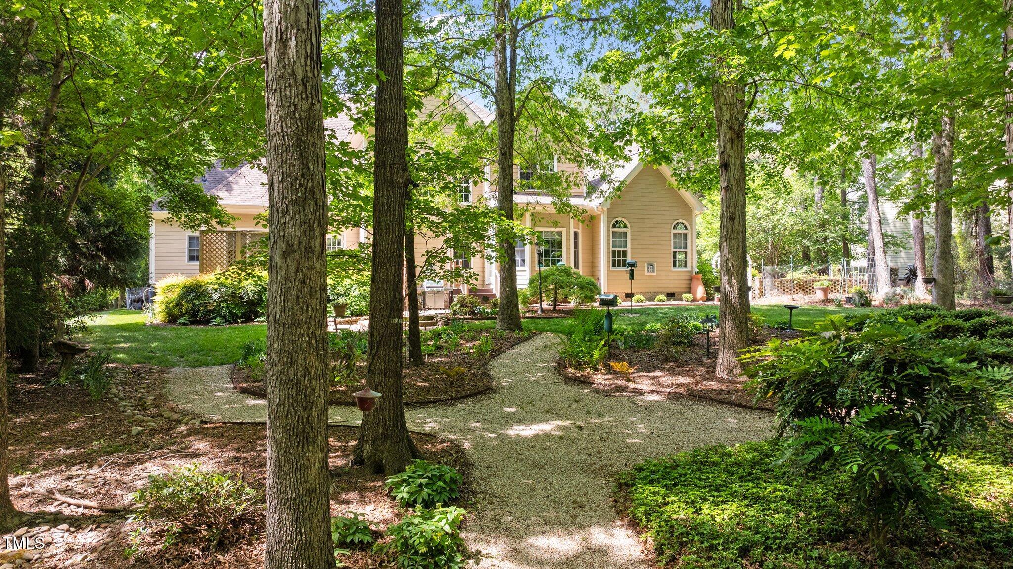 7212 Donneeford Road