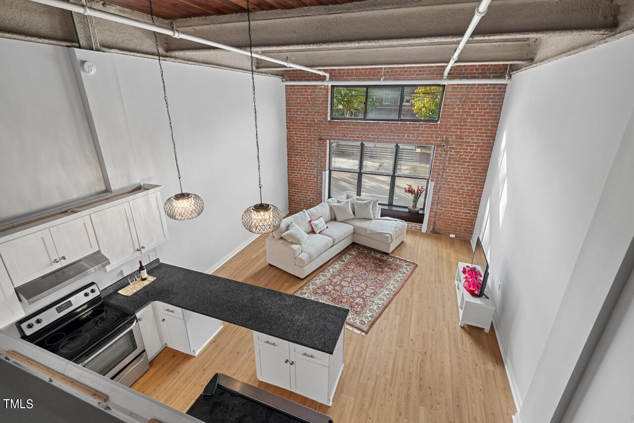 Durham, North Carolina 27701, United States, 1 Bedroom Bedrooms, ,1 BathroomBathrooms,Residential,Active,38293