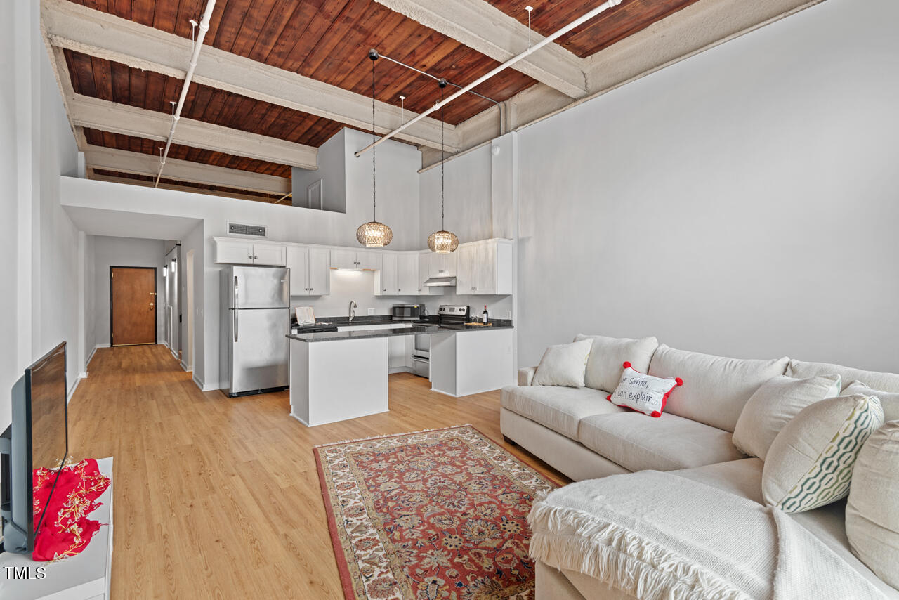 Durham, North Carolina 27701, United States, 1 Bedroom Bedrooms, ,1 BathroomBathrooms,Residential,Active,38293