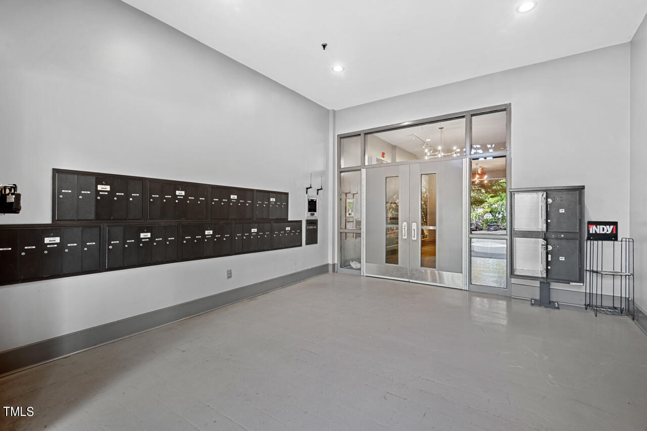 Durham, North Carolina 27701, United States, 1 Bedroom Bedrooms, ,1 BathroomBathrooms,Residential,Active,38293