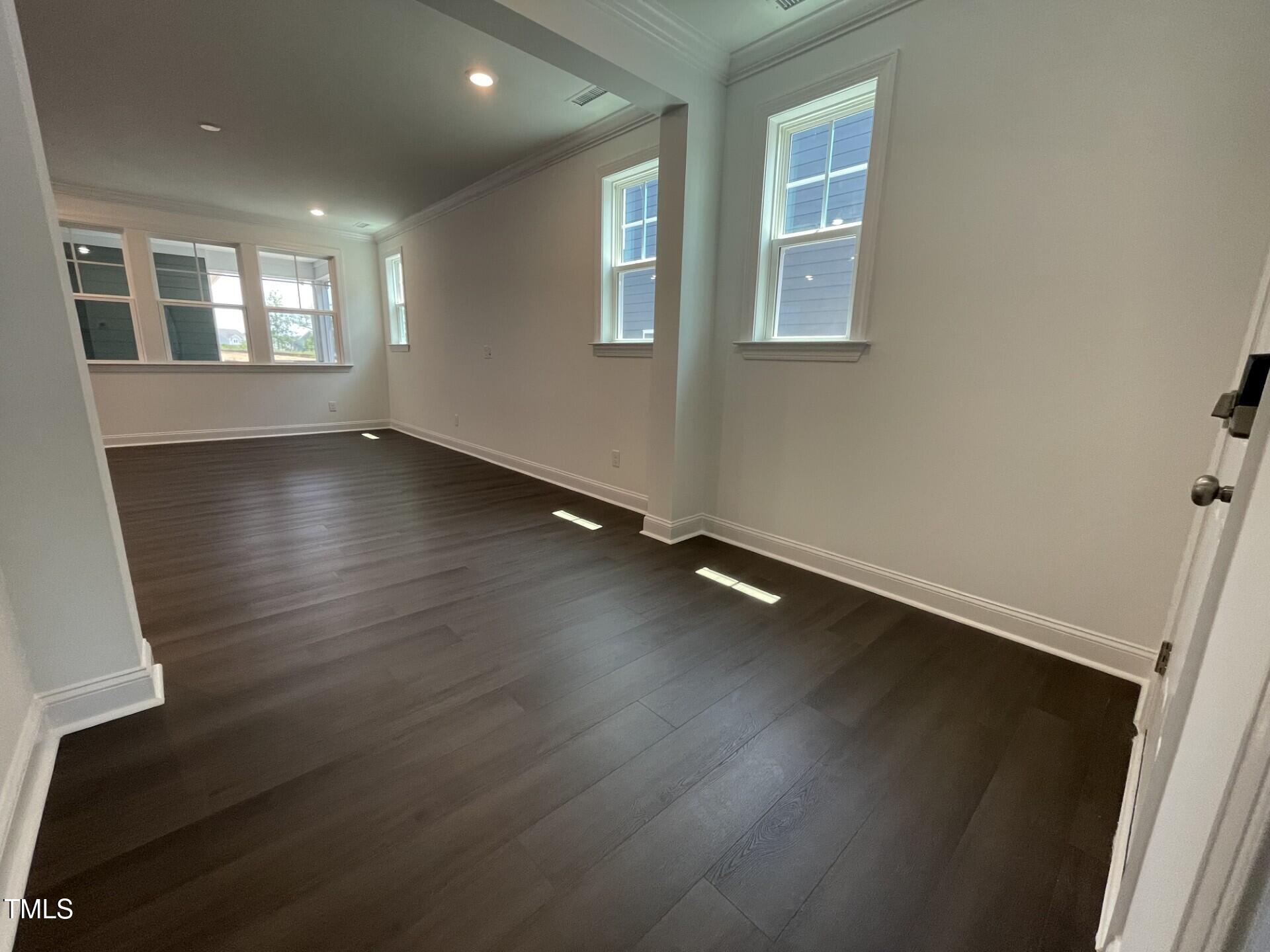 1577 Goldfinch Perch Lane