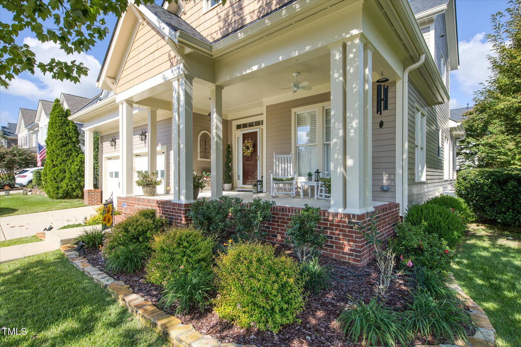 121 Bridgegate Drive