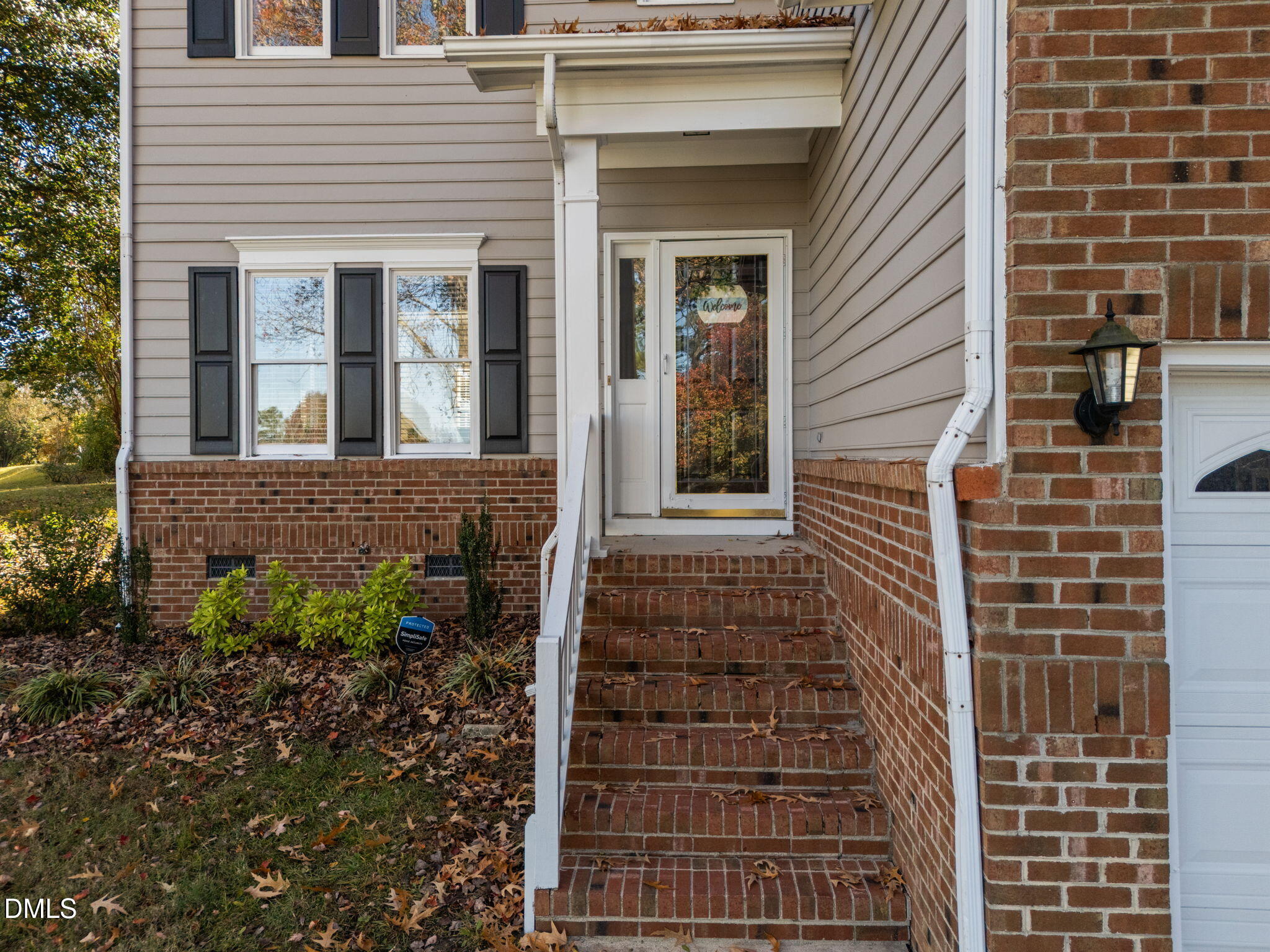 900 Reflection Court