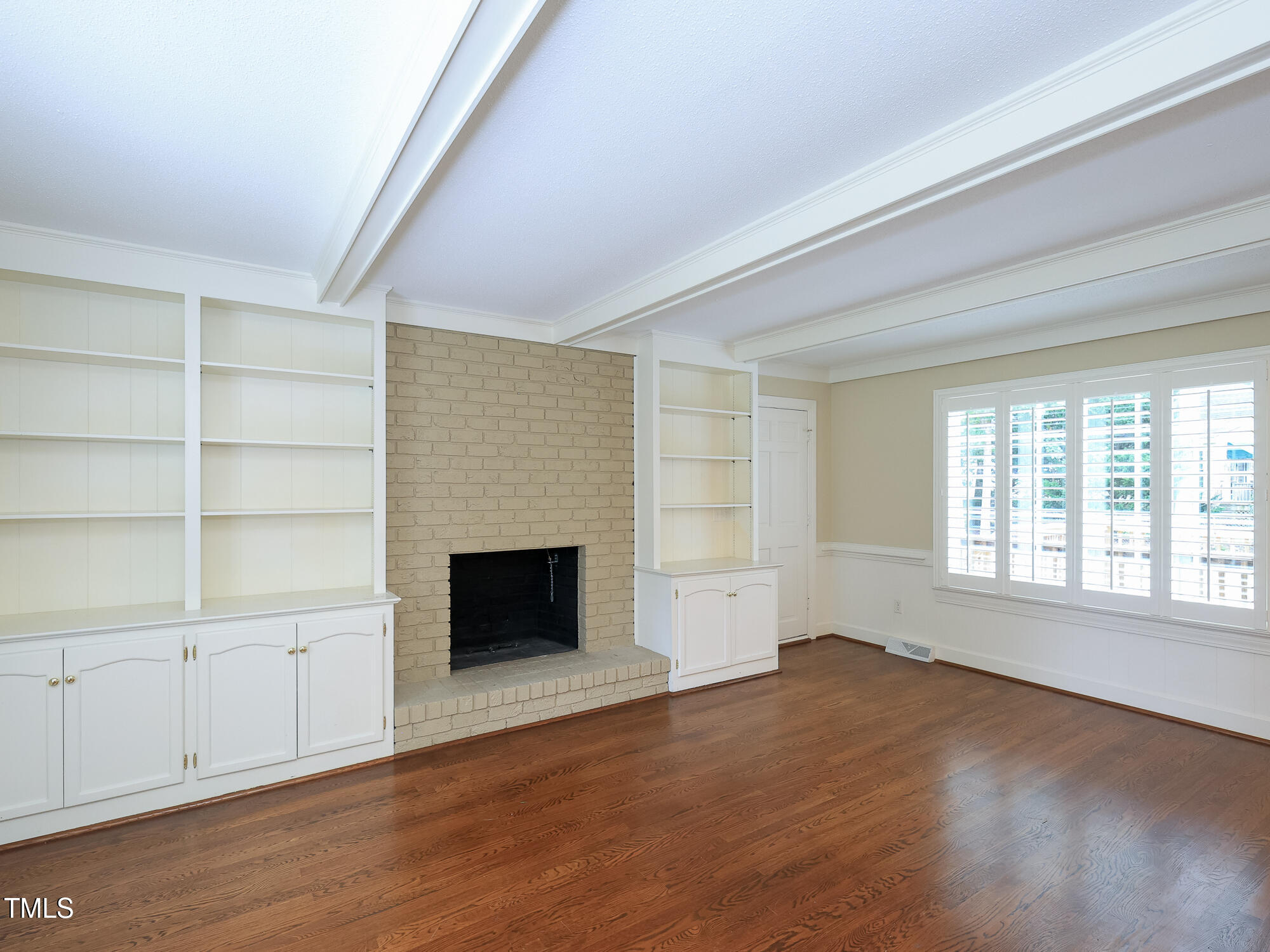 3801 Hawthorne Road