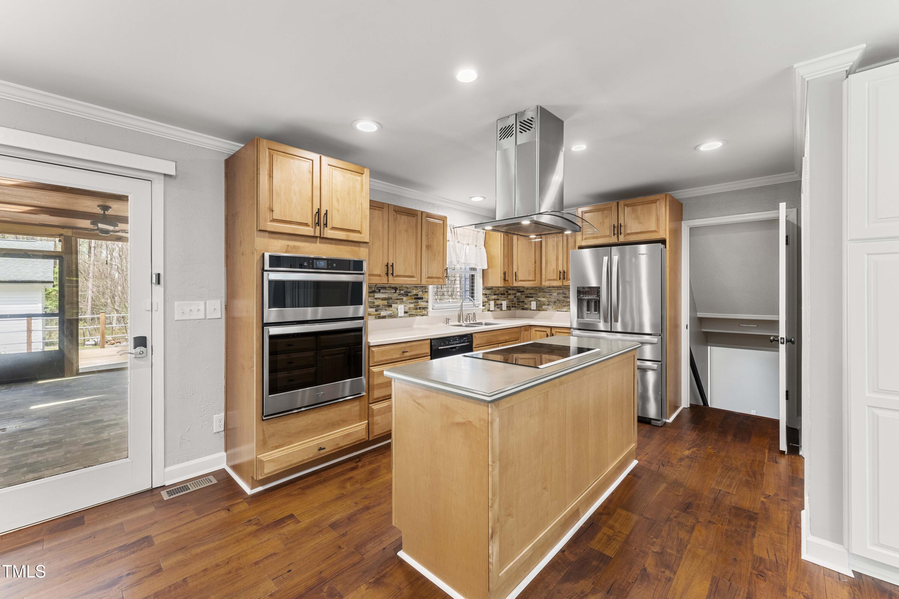 2949 Tram Road