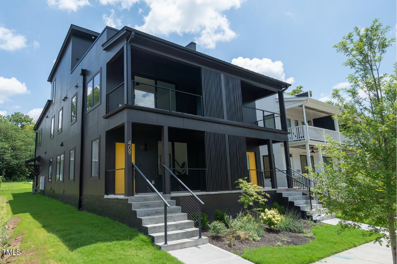 409 Alston Street 101