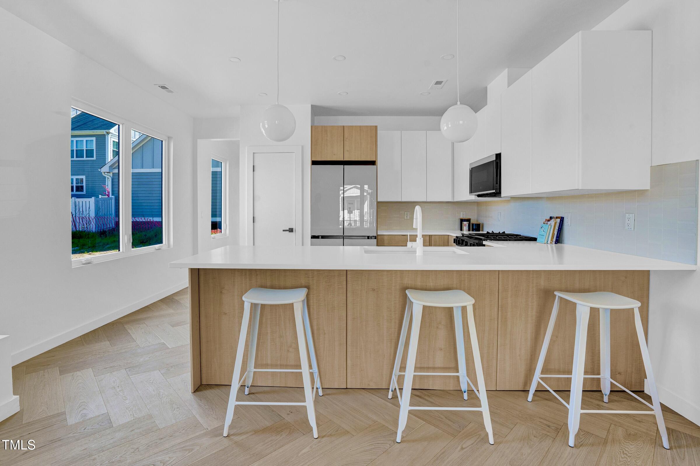 409 Alston Street 101