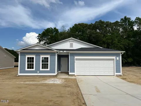 MLS: 10049956