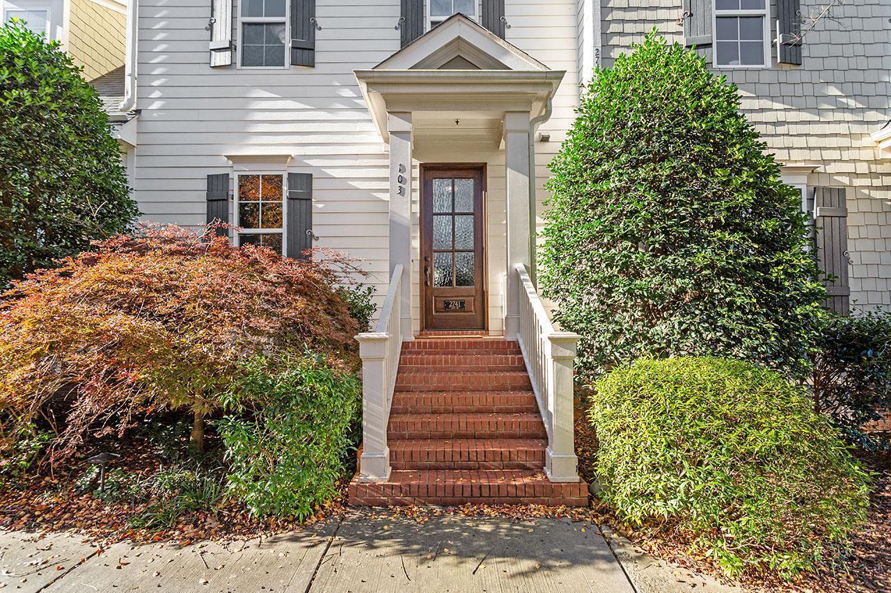 2741 Oberlin Road 103