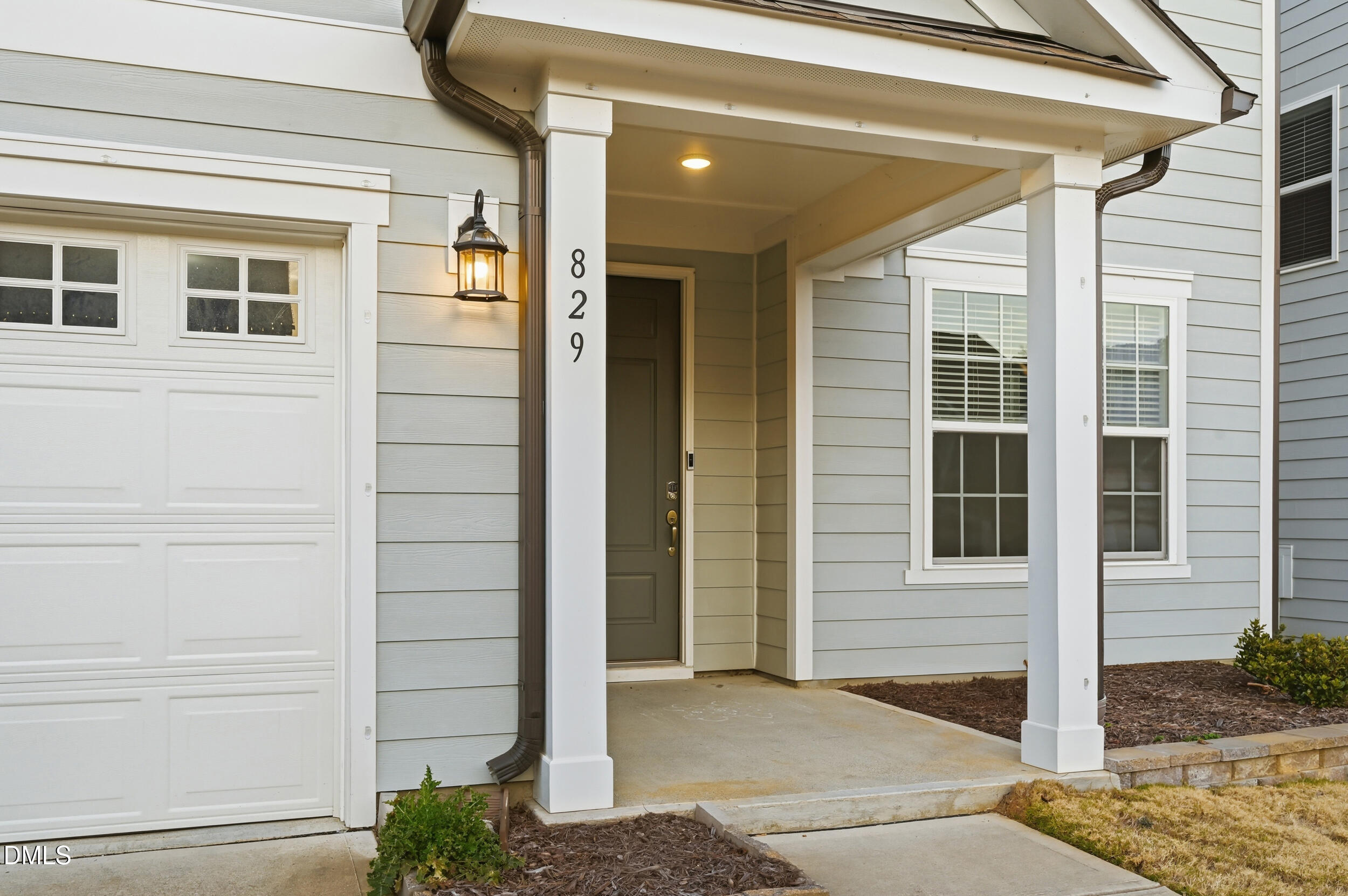 829 Summit Crest Court