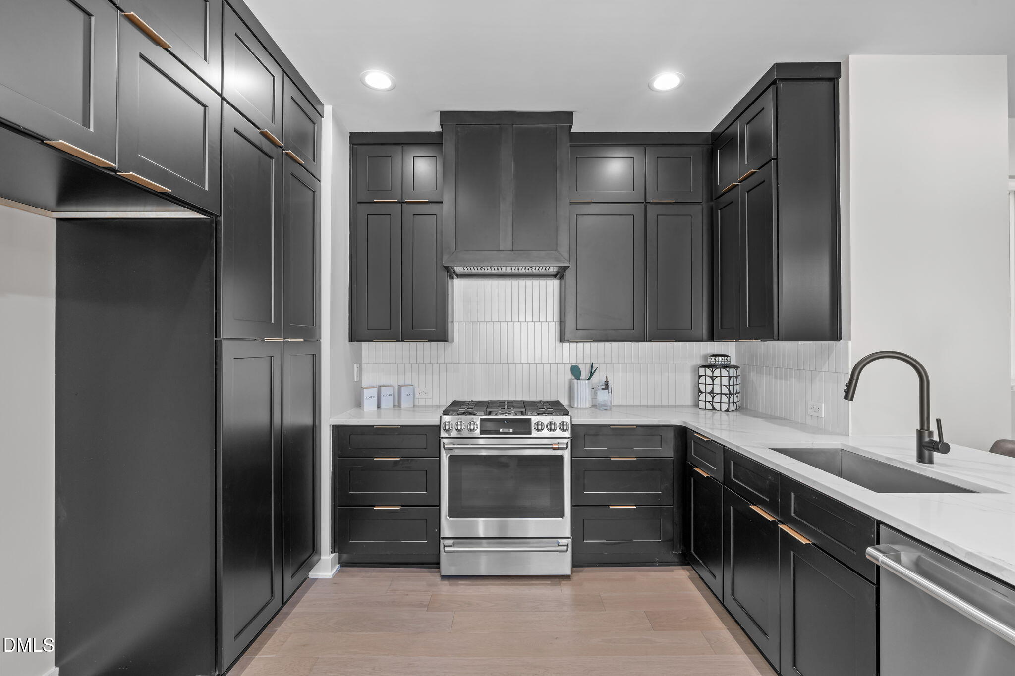 226 Woodsborough Place