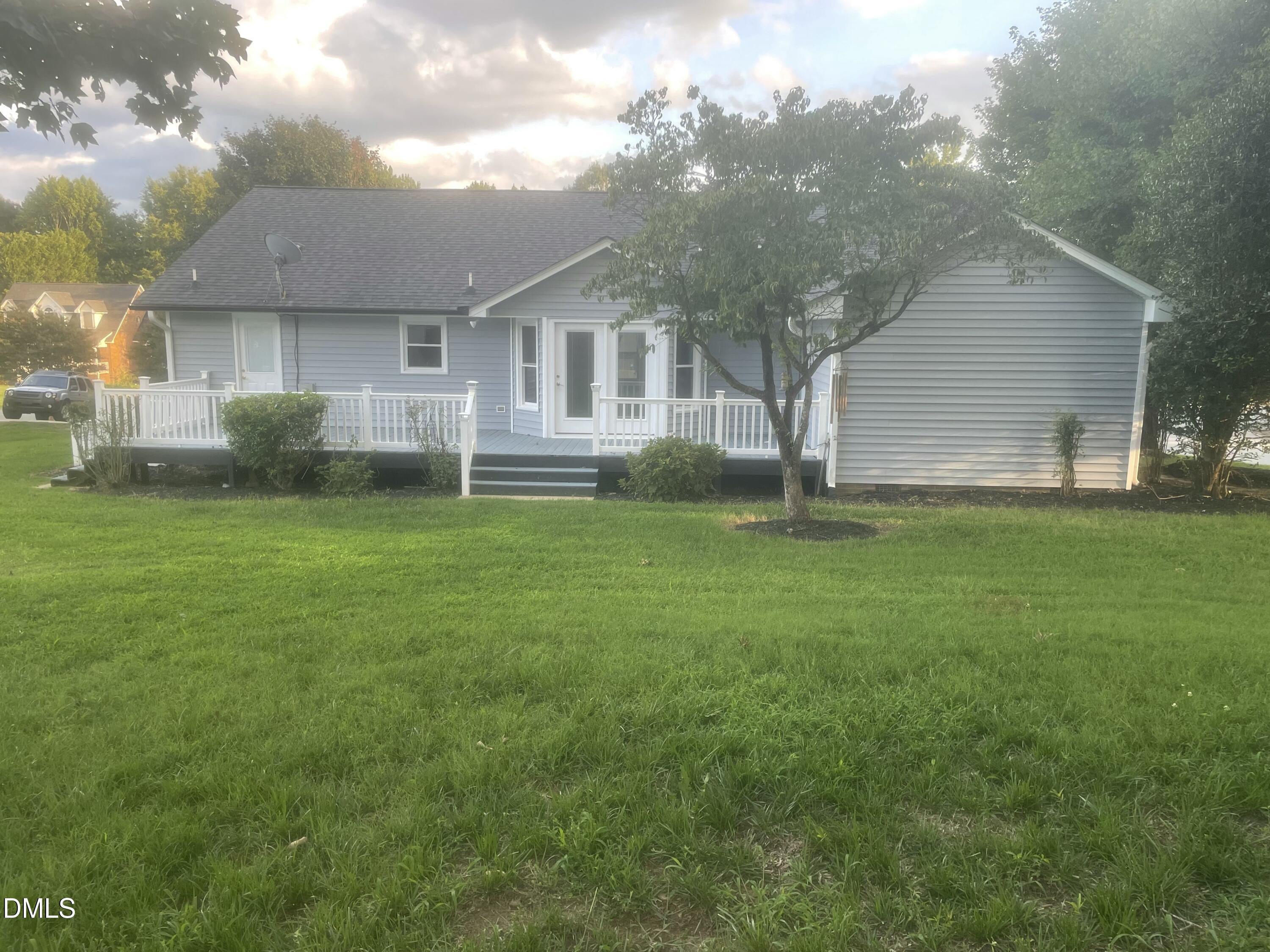 911 S Ridge Road
