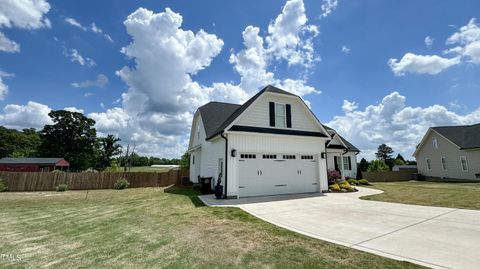 Single Family Residence in Angier NC 91 Grazing Meadows Drive 2.jpg